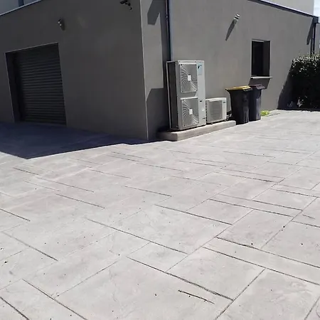 Avec Piscine, Spa, Calme, Proche De La Mer. * Agde